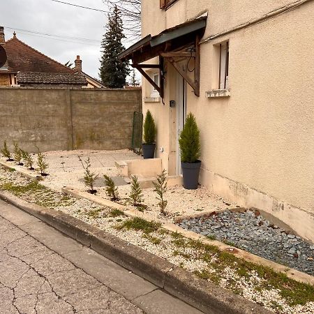 T2 Cosy / Quartier Calme / Magasins D'Usine A Proximite Apartment Saint-Julien-les-Villas ภายนอก รูปภาพ
