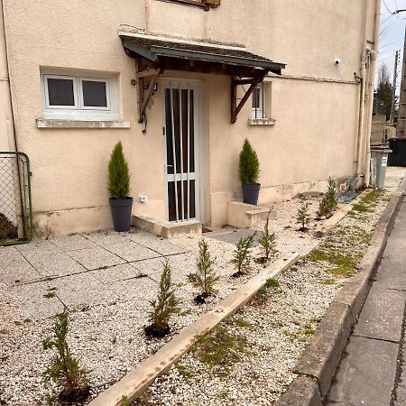 T2 Cosy / Quartier Calme / Magasins D'Usine A Proximite Apartment Saint-Julien-les-Villas ภายนอก รูปภาพ